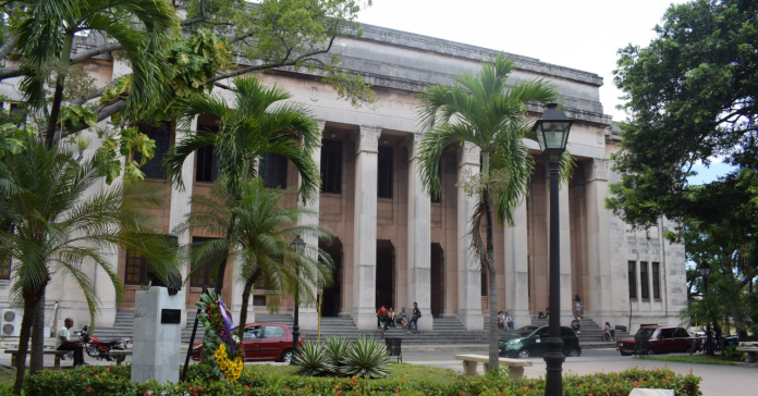 Estudiantes entrarán a Universidad en Cuba aunque no aprueben examen