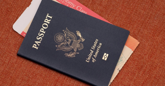 Estados Unidos estampa una nueva visa con otro diseño